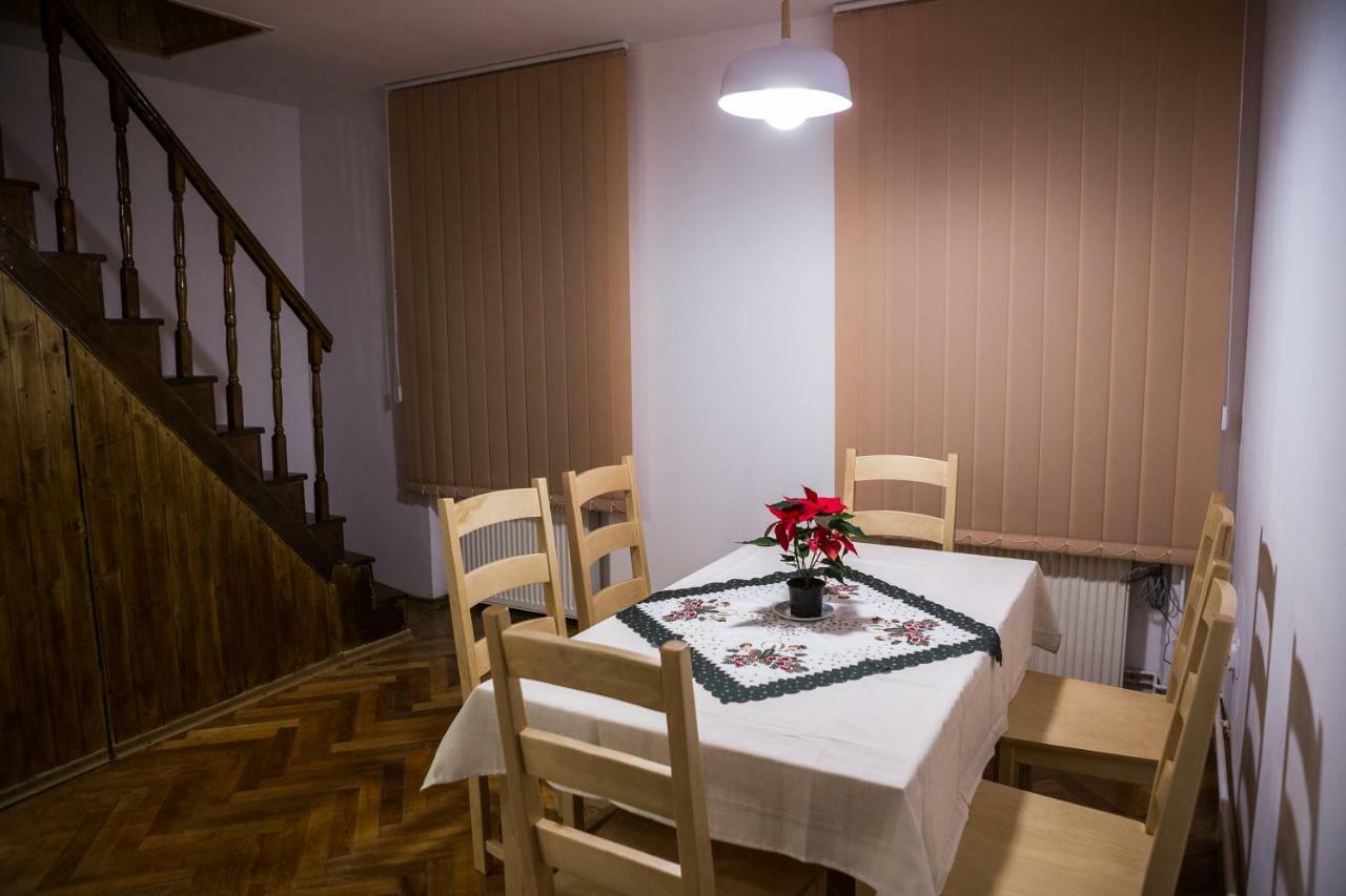 Pe Tocile Apartment Braszów Zewnętrze zdjęcie